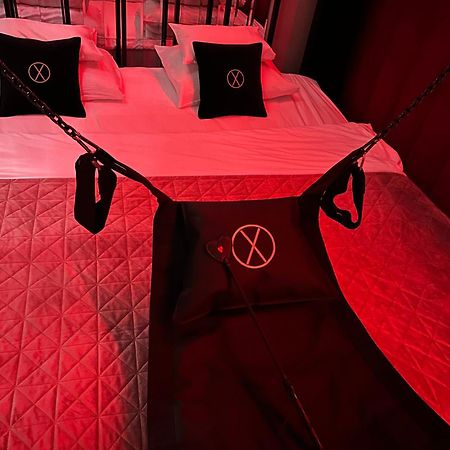 Exclusive Bdsm Apartment Krakow - Adults Only Экстерьер фото